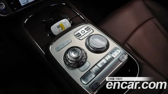 2023 Genesis G90 (RS4) Gasoline 3.5 Turbo AWD Sold VIN KMTFA41DDPU025978 – undercarriage 2023 Genesis G90 (RS4) Gasoline 3.5 Turbo AWD Sold VIN KMTFA41DDPU025978 – undercarriage