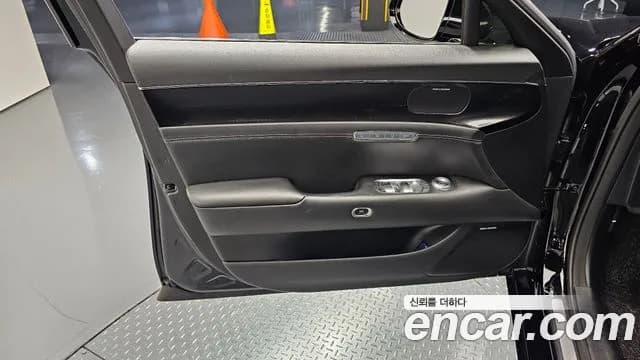 2023 Genesis G90 (RS4) Gasoline 3.5 Turbo AWD Sold VIN KMTFA41DDPU026332 – front exterior 2023 Genesis G90 (RS4) Gasoline 3.5 Turbo AWD Sold VIN KMTFA41DDPU026332 – front exterior