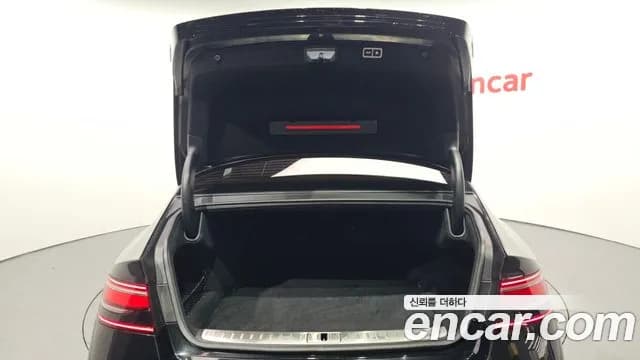 2023 Genesis G90 (RS4) Gasoline 3.5 Turbo AWD Sold VIN KMTFA41DDPU028807 – photo 13 2023 Genesis G90 (RS4) Gasoline 3.5 Turbo AWD Sold VIN KMTFA41DDPU028807 – photo 13