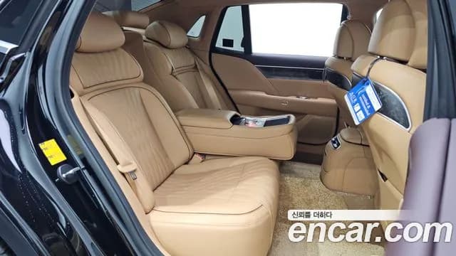2023 Genesis G90 (RS4) Gasoline 3.5 Turbo AWD Sold VIN KMTFA41DDPU028807 – photo 17 2023 Genesis G90 (RS4) Gasoline 3.5 Turbo AWD Sold VIN KMTFA41DDPU028807 – photo 17