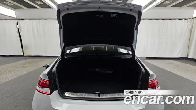 2023 Genesis G90 (RS4) Gasoline 3.5 Turbo AWD Sold VIN KMTFA41DDPU029761 – exterior detail 2023 Genesis G90 (RS4) Gasoline 3.5 Turbo AWD Sold VIN KMTFA41DDPU029761 – exterior detail