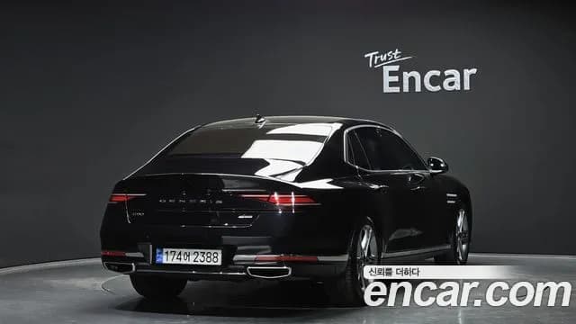2023 Genesis G90 (RS4) Gasoline 3.5 Turbo AWD Sold VIN KMTFA41DDPU032057 – exterior detail 2023 Genesis G90 (RS4) Gasoline 3.5 Turbo AWD Sold VIN KMTFA41DDPU032057 – exterior detail