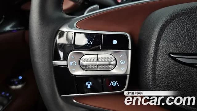 2023 Genesis G90 (RS4) Gasoline 3.5 Turbo AWD Sold VIN KMTFA41DDPU032403 – front exterior 2023 Genesis G90 (RS4) Gasoline 3.5 Turbo AWD Sold VIN KMTFA41DDPU032403 – front exterior