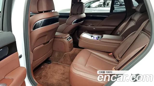2023 Genesis G90 (RS4) Gasoline 3.5 Turbo AWD Sold VIN KMTFA41DDPU032403 – undercarriage 2023 Genesis G90 (RS4) Gasoline 3.5 Turbo AWD Sold VIN KMTFA41DDPU032403 – undercarriage
