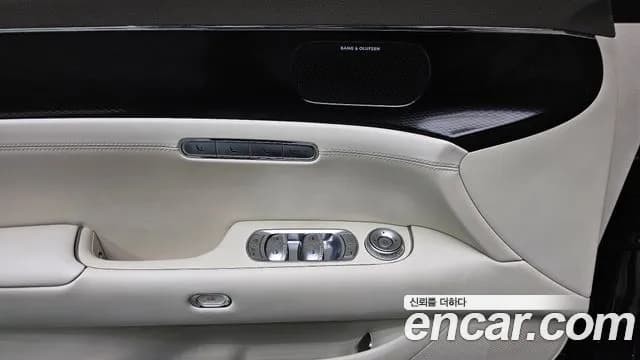 2023 Genesis G90 (RS4) Gasoline 3.5 Turbo AWD Sold VIN KMTFA41DDPU035741 – photo 20 2023 Genesis G90 (RS4) Gasoline 3.5 Turbo AWD Sold VIN KMTFA41DDPU035741 – photo 20
