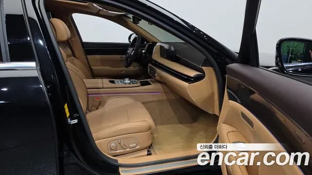 2025 Genesis G90 (RS4) Gasoline 3.5 Turbo AWD Sold VIN KMTFA41DDSU044214 – rear exterior 2025 Genesis G90 (RS4) Gasoline 3.5 Turbo AWD Sold VIN KMTFA41DDSU044214 – rear exterior