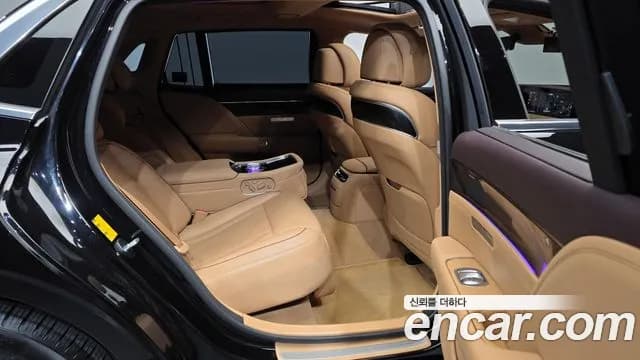 2025 Genesis G90 (RS4) Gasoline 3.5 Turbo AWD Sold VIN KMTFA41DDSU044214 – trunk area 2025 Genesis G90 (RS4) Gasoline 3.5 Turbo AWD Sold VIN KMTFA41DDSU044214 – trunk area