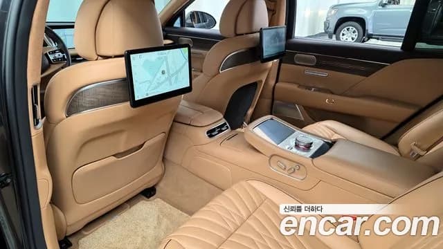 2025 Genesis G90 (RS4) Gasoline 3.5 Turbo AWD Sold VIN KMTFA41DDSU044790 – photo 28 2025 Genesis G90 (RS4) Gasoline 3.5 Turbo AWD Sold VIN KMTFA41DDSU044790 – photo 28