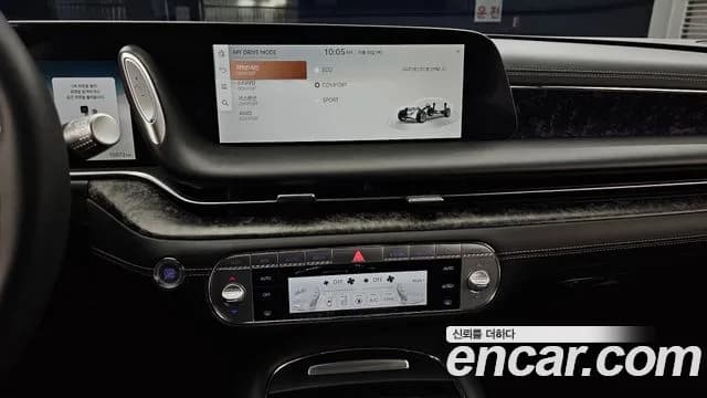 2025 Genesis G90 (RS4) Gasoline 3.5 Turbo AWD Sold VIN KMTFA41DDSU046218 – interior seats 2025 Genesis G90 (RS4) Gasoline 3.5 Turbo AWD Sold VIN KMTFA41DDSU046218 – interior seats
