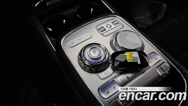 2025 Genesis G90 (RS4) Gasoline 3.5 Turbo AWD Sold VIN KMTFA41DDSU046218 – photo 17 2025 Genesis G90 (RS4) Gasoline 3.5 Turbo AWD Sold VIN KMTFA41DDSU046218 – photo 17
