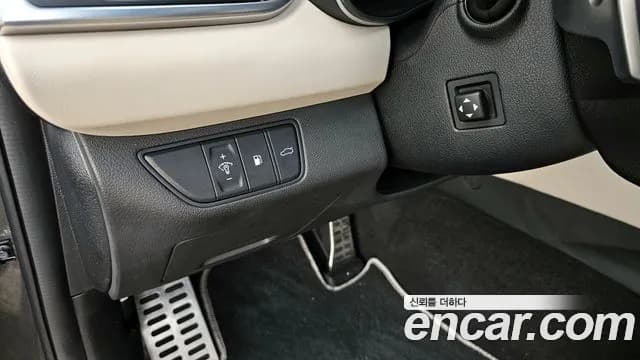 2022 Genesis The New G70 Gasoline 2.0T 2WD Sold VIN KMTG141ABNU101751 – photo 13 2022 Genesis The New G70 Gasoline 2.0T 2WD Sold VIN KMTG141ABNU101751 – photo 13