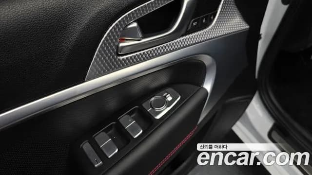 2023 Genesis The New G70 Gasoline 2.0T 2WD Sold VIN KMTG141ABPU118777 – photo 21 2023 Genesis The New G70 Gasoline 2.0T 2WD Sold VIN KMTG141ABPU118777 – photo 21