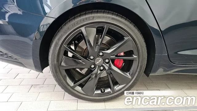 2023 Genesis The New G70 Gasoline 2.0T 2WD Sold VIN KMTG141ABPU120426 – photo 16 2023 Genesis The New G70 Gasoline 2.0T 2WD Sold VIN KMTG141ABPU120426 – photo 16