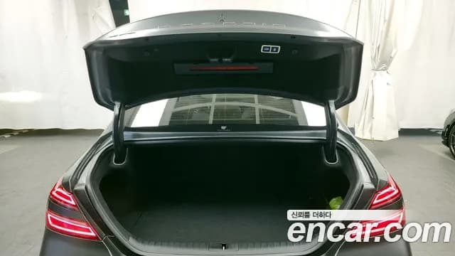 2024 Genesis The New G70 Gasoline 2.5T 2WD Sold VIN KMTG141CBRU136016 – side profile 2024 Genesis The New G70 Gasoline 2.5T 2WD Sold VIN KMTG141CBRU136016 – side profile