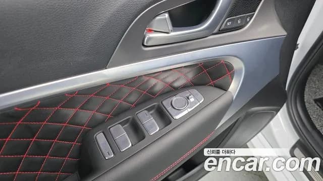 2024 Genesis The New G70 Gasoline 2.5T 4WD Sold VIN KMTG141CDRU129147 – photo 14 2024 Genesis The New G70 Gasoline 2.5T 4WD Sold VIN KMTG141CDRU129147 – photo 14
