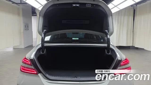 2024 Genesis The New G70 Gasoline 2.5T 4WD Sold VIN KMTG141CDRU135759 – photo 14 2024 Genesis The New G70 Gasoline 2.5T 4WD Sold VIN KMTG141CDRU135759 – photo 14