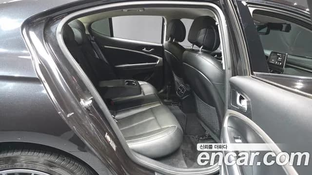 2018 Genesis G70 2.0T AWD Sold VIN KMTG241ADJU002331 – photo 18 2018 Genesis G70 2.0T AWD Sold VIN KMTG241ADJU002331 – photo 18