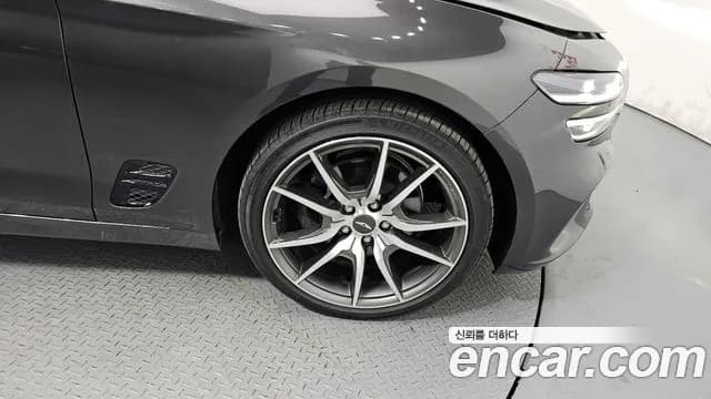2023 Genesis The New G70 Shooting Brake Gasoline 2.0T 2WD Sold VIN KMTG2G1ABPU109798 – photo 11 2023 Genesis The New G70 Shooting Brake Gasoline 2.0T 2WD Sold VIN KMTG2G1ABPU109798 – photo 11