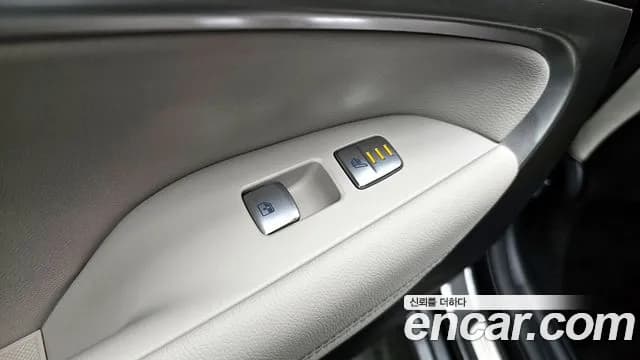 2023 Genesis The New G70 Shooting Brake Gasoline 2.0T 2WD Sold VIN KMTG2G1ABPU109798 – photo 14 2023 Genesis The New G70 Shooting Brake Gasoline 2.0T 2WD Sold VIN KMTG2G1ABPU109798 – photo 14