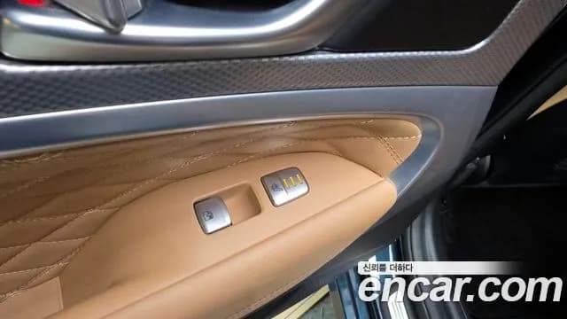 2023 Genesis The New G70 Shooting Brake Gasoline 2.0T 2WD Sold VIN KMTG2G1ABPU109865 – trunk area 2023 Genesis The New G70 Shooting Brake Gasoline 2.0T 2WD Sold VIN KMTG2G1ABPU109865 – trunk area
