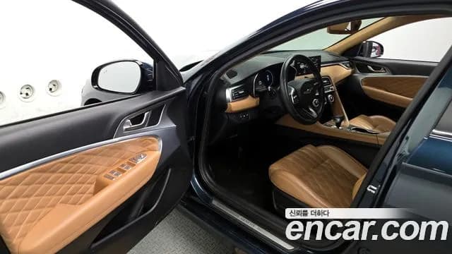 2023 Genesis The New G70 Shooting Brake Gasoline 2.0T 2WD Sold VIN KMTG2G1ABPU109870 – photo 17 2023 Genesis The New G70 Shooting Brake Gasoline 2.0T 2WD Sold VIN KMTG2G1ABPU109870 – photo 17