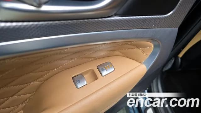 2023 Genesis The New G70 Shooting Brake Gasoline 2.0T 2WD Sold VIN KMTG2G1ABPU109886 – trunk area 2023 Genesis The New G70 Shooting Brake Gasoline 2.0T 2WD Sold VIN KMTG2G1ABPU109886 – trunk area