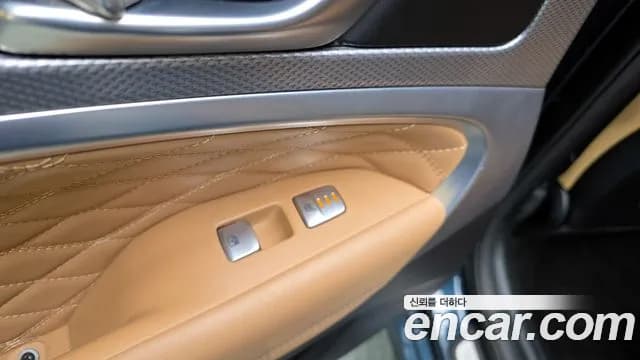 2023 Genesis The New G70 Shooting Brake Gasoline 2.0T 2WD Sold VIN KMTG2G1ABPU109894 – trunk area 2023 Genesis The New G70 Shooting Brake Gasoline 2.0T 2WD Sold VIN KMTG2G1ABPU109894 – trunk area