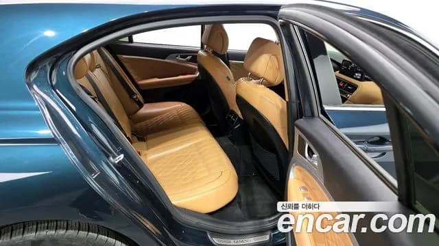 2023 Genesis The New G70 Shooting Brake Gasoline 2.0T 2WD Sold VIN KMTG2G1ABPU109894 – photo 18 2023 Genesis The New G70 Shooting Brake Gasoline 2.0T 2WD Sold VIN KMTG2G1ABPU109894 – photo 18