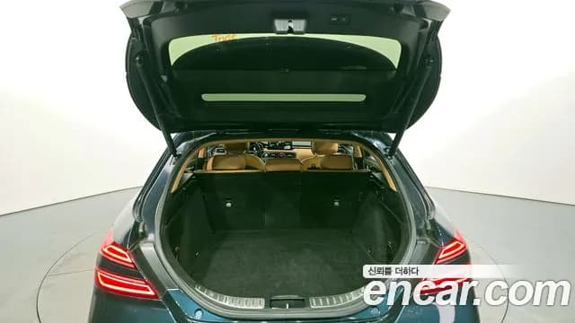 2023 Genesis The New G70 Shooting Brake Gasoline 2.0T 2WD Sold VIN KMTG2G1ABPU109894 – photo 19 2023 Genesis The New G70 Shooting Brake Gasoline 2.0T 2WD Sold VIN KMTG2G1ABPU109894 – photo 19