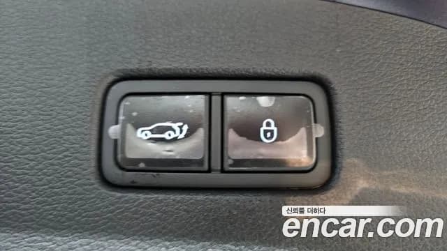 2025 Genesis The New G70 Shooting Brake Gasoline 2.5T 4WD Sold VIN KMTG2G1CDSU156326 – rear exterior 2025 Genesis The New G70 Shooting Brake Gasoline 2.5T 4WD Sold VIN KMTG2G1CDSU156326 – rear exterior