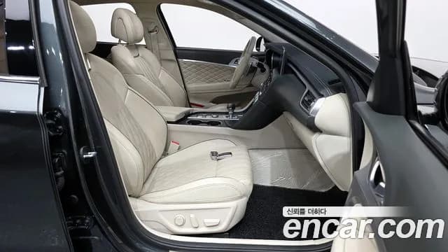 2018 Genesis G70 2.0T Sold VIN KMTG341ABJU002138 – photo 18 2018 Genesis G70 2.0T Sold VIN KMTG341ABJU002138 – photo 18