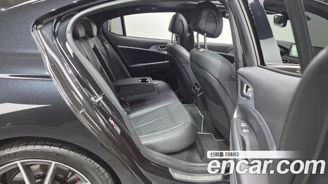 2018 Genesis G70 2.0T Sold VIN KMTG341ABJU013385 – undercarriage 2018 Genesis G70 2.0T Sold VIN KMTG341ABJU013385 – undercarriage