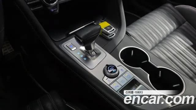 2018 Genesis G70 2.0T Sold VIN KMTG341ABJU013385 – trunk area 2018 Genesis G70 2.0T Sold VIN KMTG341ABJU013385 – trunk area