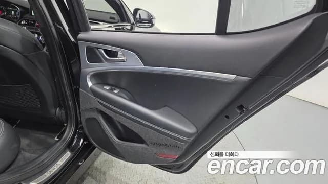 2018 Genesis G70 2.0T Sold VIN KMTG341ABJU013385 – photo 19 2018 Genesis G70 2.0T Sold VIN KMTG341ABJU013385 – photo 19