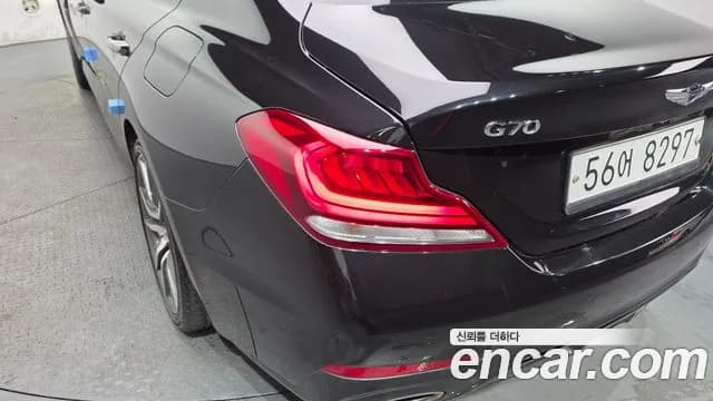 2018 Genesis G70 2.0T Sold VIN KMTG341ABJU013385 – photo 32 2018 Genesis G70 2.0T Sold VIN KMTG341ABJU013385 – photo 32