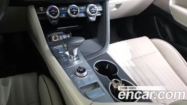 2018 Genesis G70 2.0T Sold VIN KMTG341ABJU021549 – photo 19 2018 Genesis G70 2.0T Sold VIN KMTG341ABJU021549 – photo 19