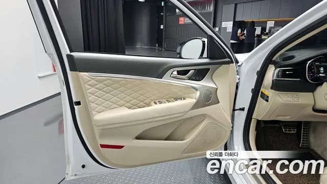 2019 Genesis G70 2.0T Sold VIN KMTG341ABKU038794 – photo 19 2019 Genesis G70 2.0T Sold VIN KMTG341ABKU038794 – photo 19