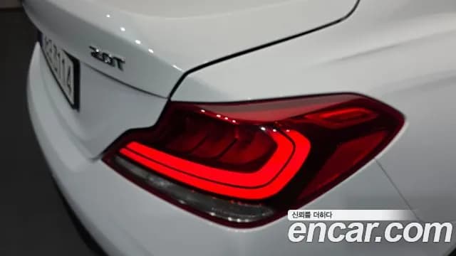2019 Genesis G70 2.0T Sold VIN KMTG341ABKU040431 – photo 14 2019 Genesis G70 2.0T Sold VIN KMTG341ABKU040431 – photo 14