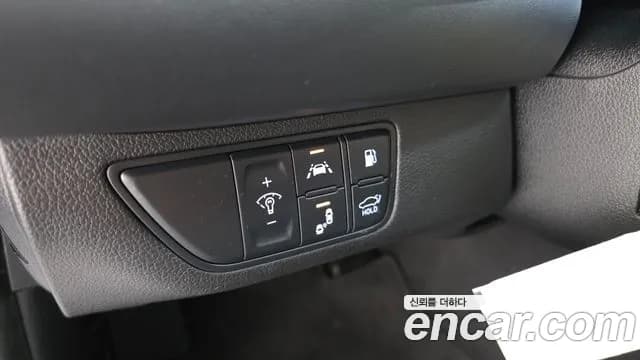 2019 Genesis G70 2.0T Sold VIN KMTG341ABKU040431 – photo 34 2019 Genesis G70 2.0T Sold VIN KMTG341ABKU040431 – photo 34