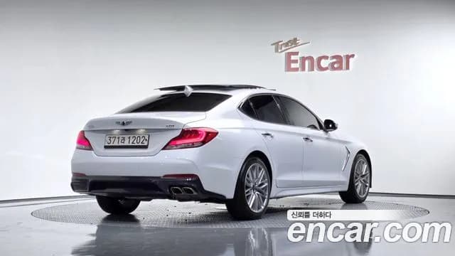 2019 Genesis G70 2.0T Sold VIN KMTG341ABKU040666 – interior seats 2019 Genesis G70 2.0T Sold VIN KMTG341ABKU040666 – interior seats