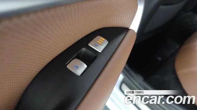 2019 Genesis G70 2.0T Sold VIN KMTG341ABKU040666 – photo 34 2019 Genesis G70 2.0T Sold VIN KMTG341ABKU040666 – photo 34
