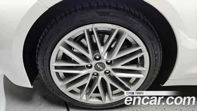 2019 Genesis G70 2.0T Sold VIN KMTG341ABKU049340 – photo 19 2019 Genesis G70 2.0T Sold VIN KMTG341ABKU049340 – photo 19