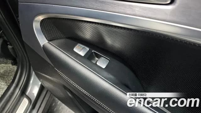 2020 Genesis G70 2.0T Sold VIN KMTG341ABLU061631 – front exterior 2020 Genesis G70 2.0T Sold VIN KMTG341ABLU061631 – front exterior