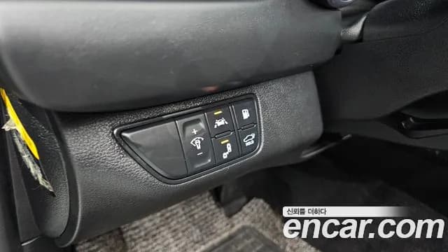 2020 Genesis G70 2.0T Sold VIN KMTG341ABLU061631 – interior seats 2020 Genesis G70 2.0T Sold VIN KMTG341ABLU061631 – interior seats