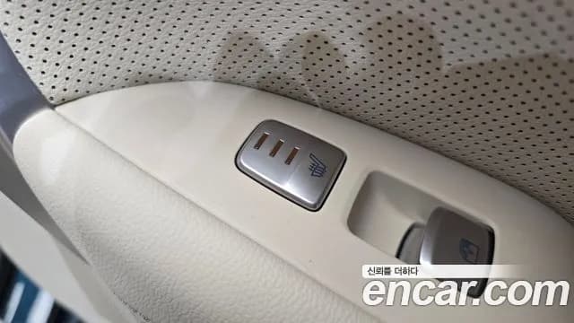 2021 Genesis The New G70 Gasoline 2.0T 2WD Sold VIN KMTG341ABMU078308 – photo 17 2021 Genesis The New G70 Gasoline 2.0T 2WD Sold VIN KMTG341ABMU078308 – photo 17