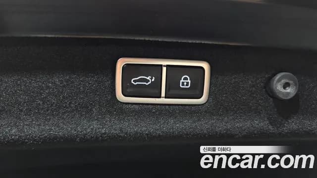 2021 Genesis The New G70 Gasoline 2.0T 2WD Sold VIN KMTG341ABMU078308 – photo 21 2021 Genesis The New G70 Gasoline 2.0T 2WD Sold VIN KMTG341ABMU078308 – photo 21