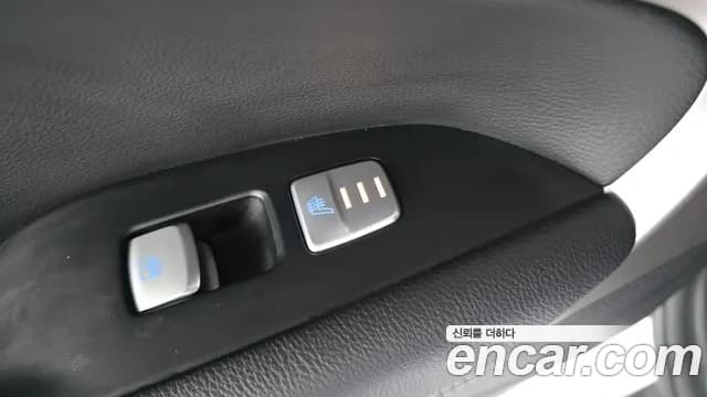 2021 Genesis The New G70 Gasoline 2.0T 2WD Sold VIN KMTG341ABMU079122 – interior seats 2021 Genesis The New G70 Gasoline 2.0T 2WD Sold VIN KMTG341ABMU079122 – interior seats