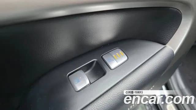 2021 Genesis The New G70 Gasoline 2.0T 2WD Sold VIN KMTG341ABMU088199 – photo 19 2021 Genesis The New G70 Gasoline 2.0T 2WD Sold VIN KMTG341ABMU088199 – photo 19