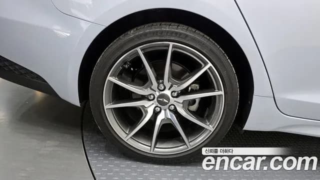2021 Genesis The New G70 Gasoline 2.0T 2WD Sold VIN KMTG341ABMU091409 – undercarriage 2021 Genesis The New G70 Gasoline 2.0T 2WD Sold VIN KMTG341ABMU091409 – undercarriage