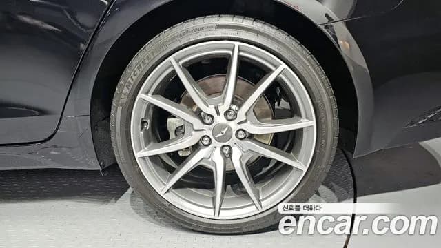 2022 Genesis The New G70 Gasoline 2.0T 2WD Sold VIN KMTG341ABNU097873 – rear exterior 2022 Genesis The New G70 Gasoline 2.0T 2WD Sold VIN KMTG341ABNU097873 – rear exterior